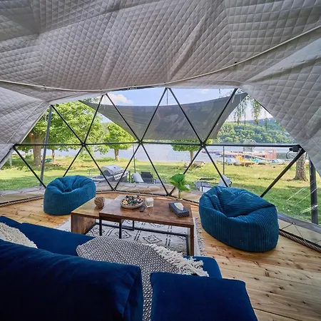 Glamping Slapy Hotel Exterior photo