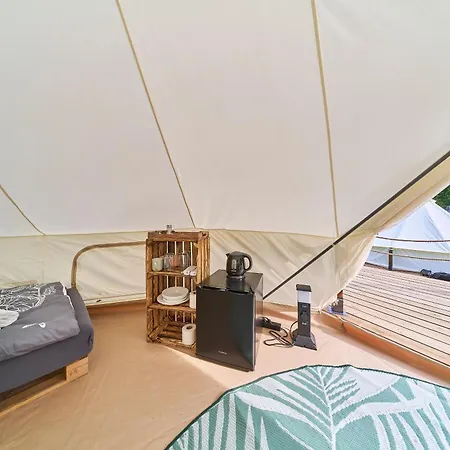 Glamping Slapy Hotel Exterior photo