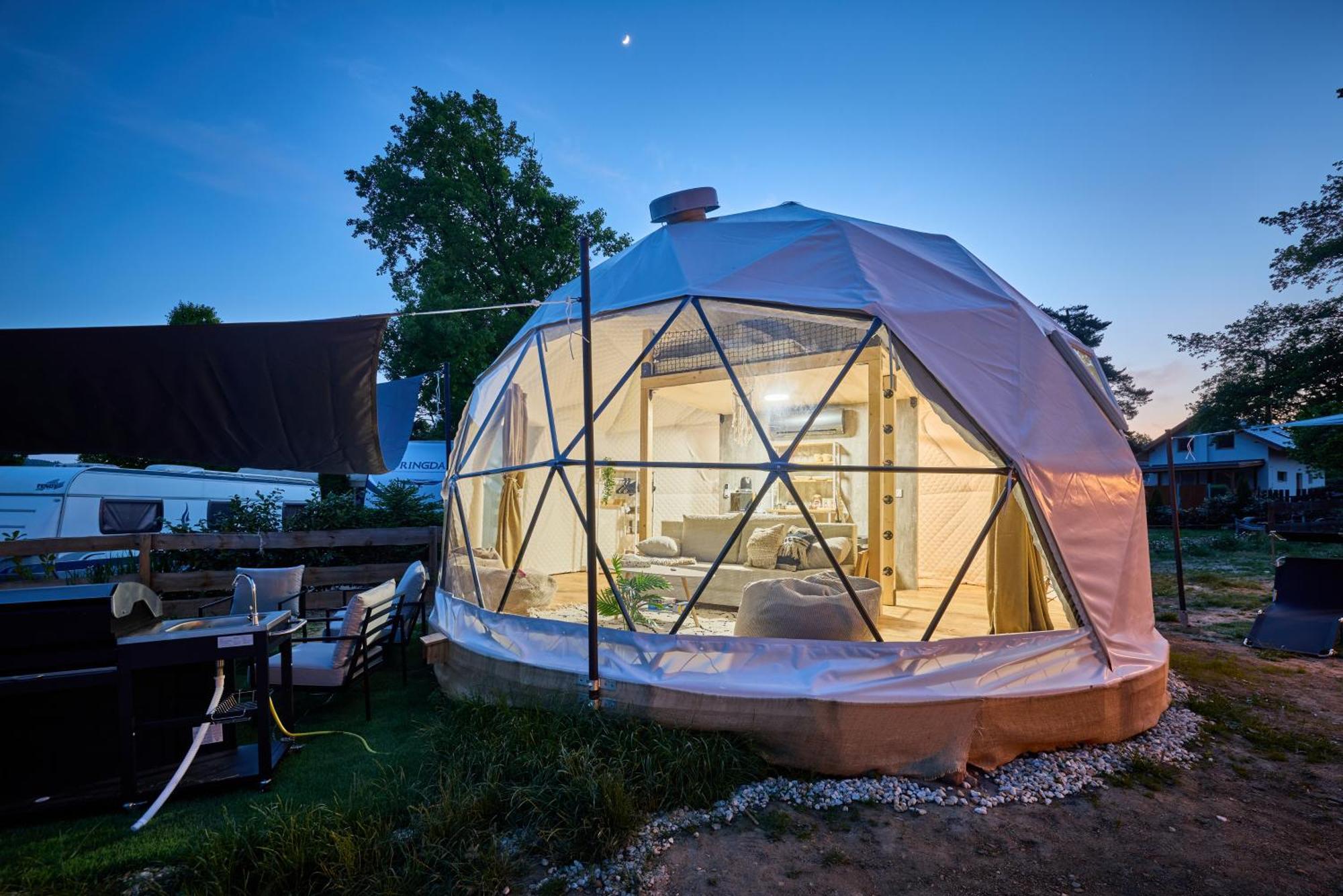Glamping Luxury tent