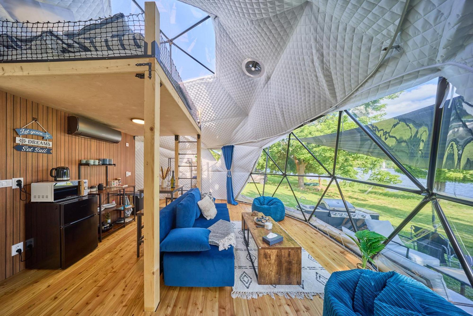 Glamping *