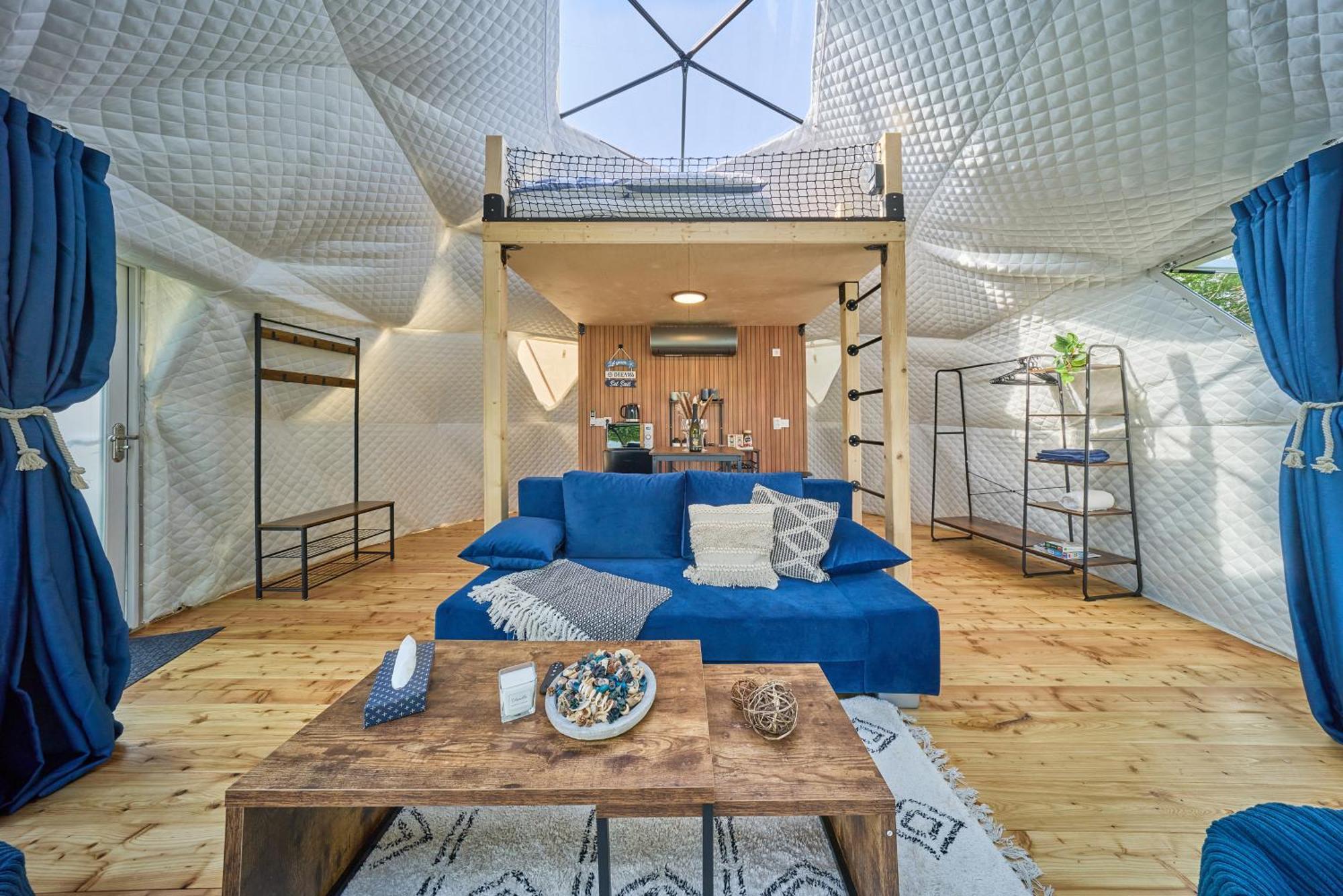 Glamping Glamping *