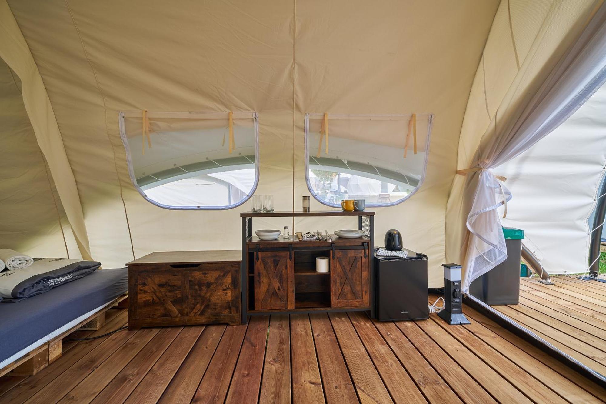 Glamping Slapy (Prague-West)